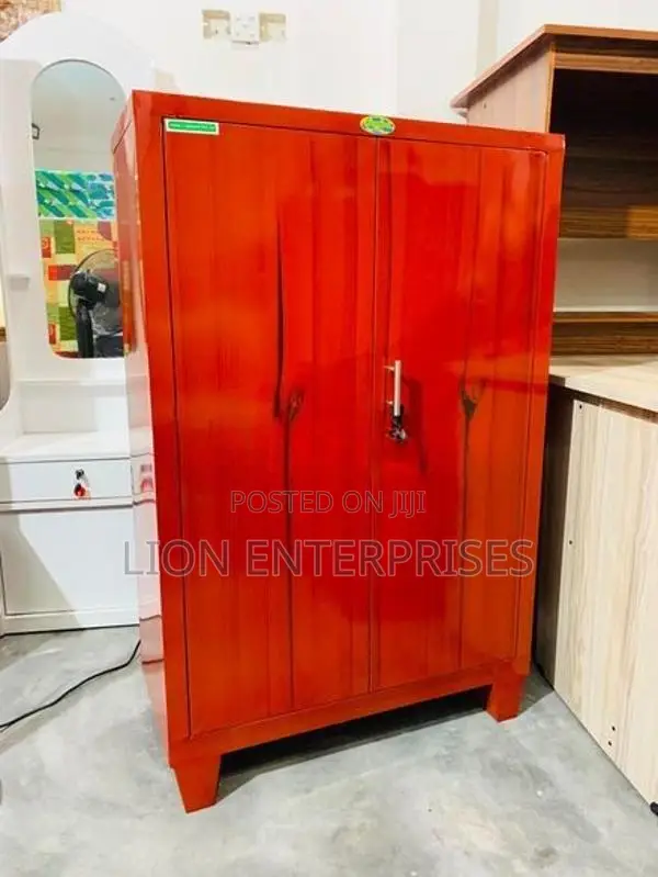 4×2.5 ft Steel half cupboards