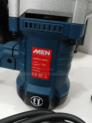 MEN 1300W Professional Rotary Hammer Herman PT 1086