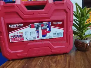 EMTOP 1050W Rotary Hammer Herman PT 1088