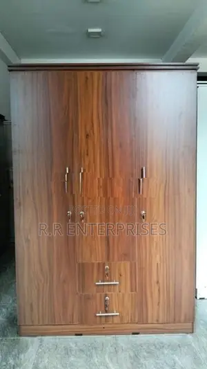 New 3 Door 6*4 Ft Melamine Wardrobes