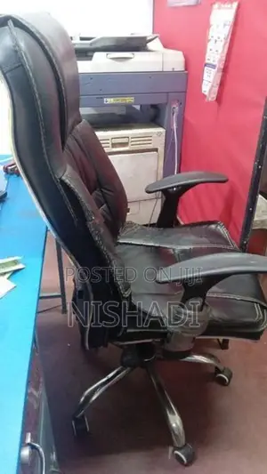 Damro Office Chair