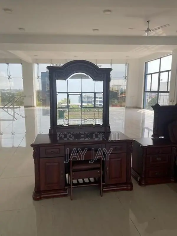Luxury Dressing Table With Cushion Chair.