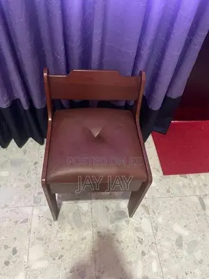 Luxury Dressing Table With Cushion Chair.