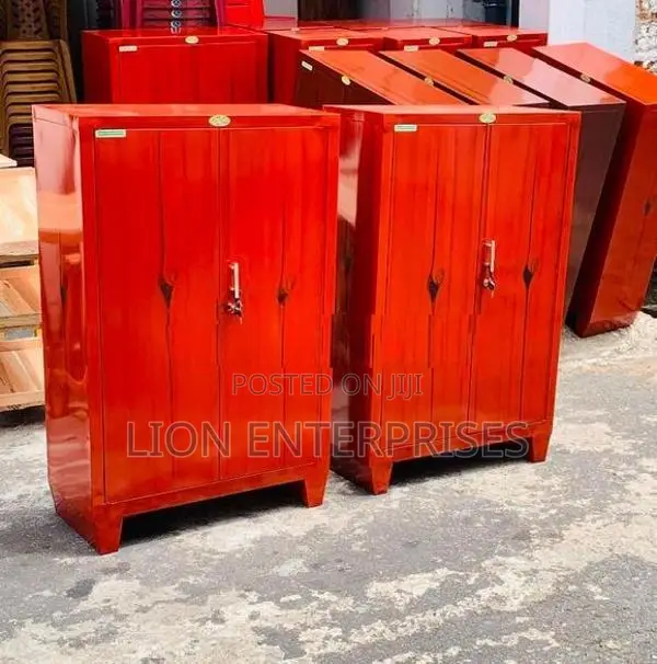 4×2.5 ft Steel half cupboards