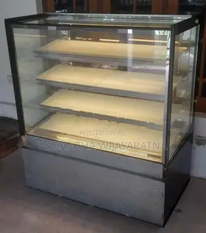 Cake Display Cooler – 4 Tier