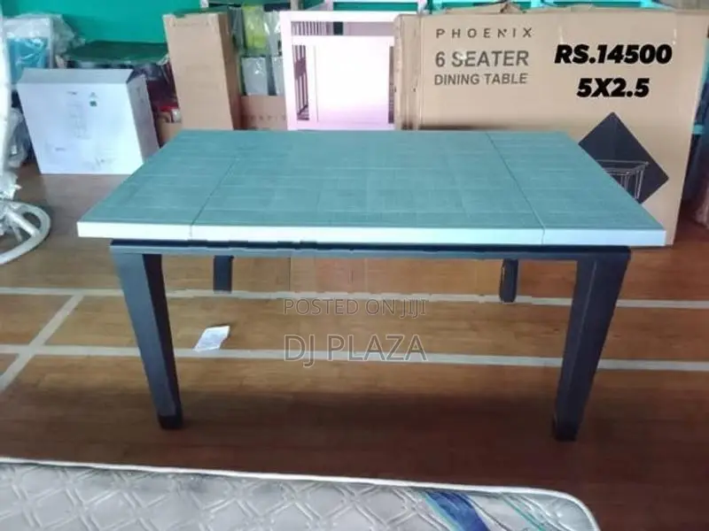 Ice Black Table
