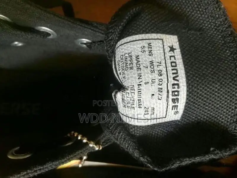 star converse shoe