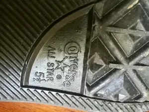 star converse shoe