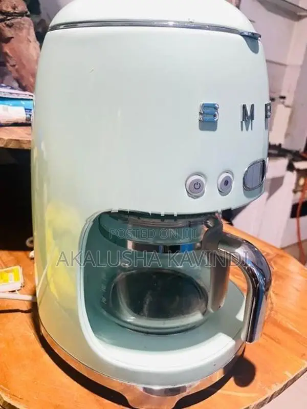 SMEG 50’s Style Drip Filter Coffee Machine