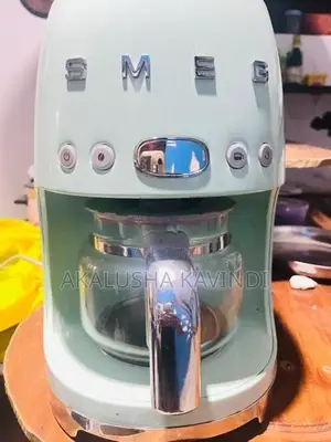 SMEG 50’s Style Drip Filter Coffee Machine