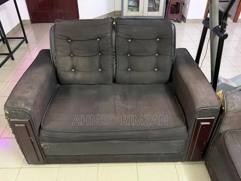 Damro Sofa Set
