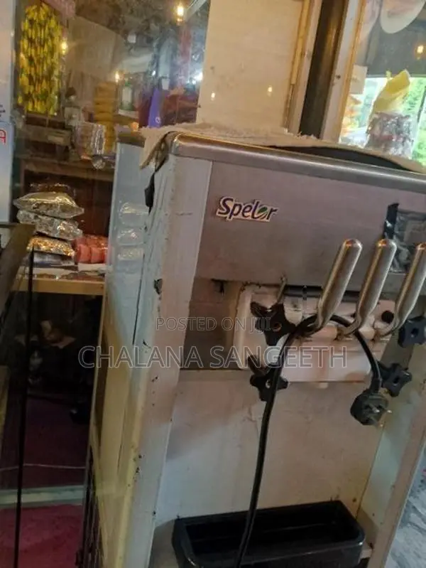 Ice Cream Machine