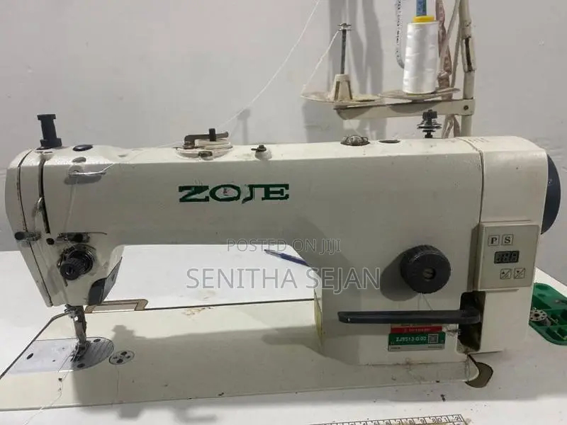 Zoje Sewing Machine with overloack