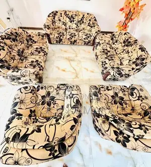 Damro 5 Piece Sofa Set