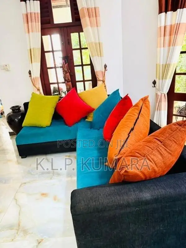 Modern Fabric Sofa Set with Pillows
