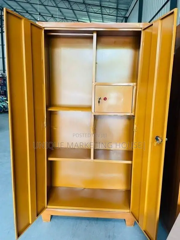 Classic Steel 6x3ft Almirah