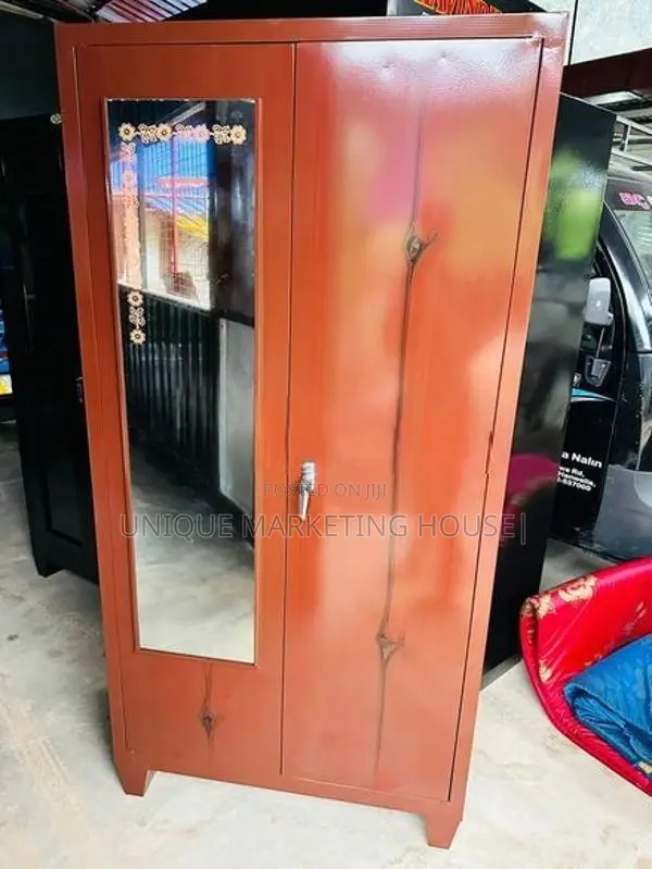 Classic Steel 6x3ft Almirah