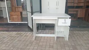 Modern 3.5x2FT White Melamine Office Table with W/Hole