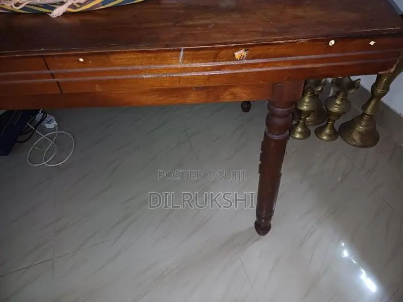 Table With 04 Chair Teak ( Used) තේක්ක