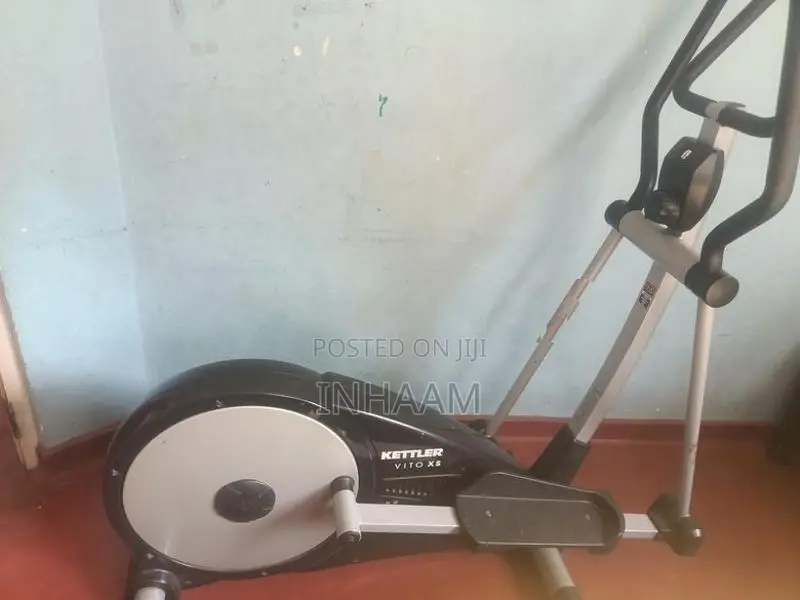 Cross Trainer