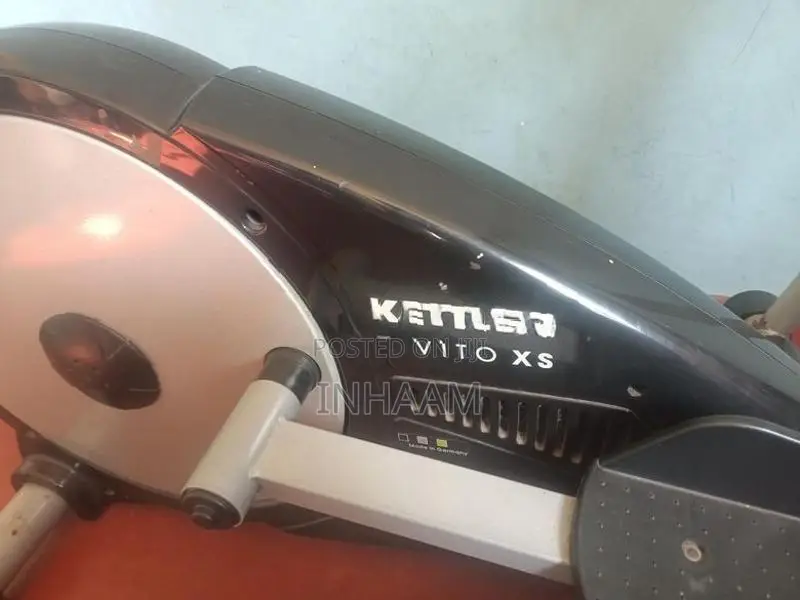 Cross Trainer