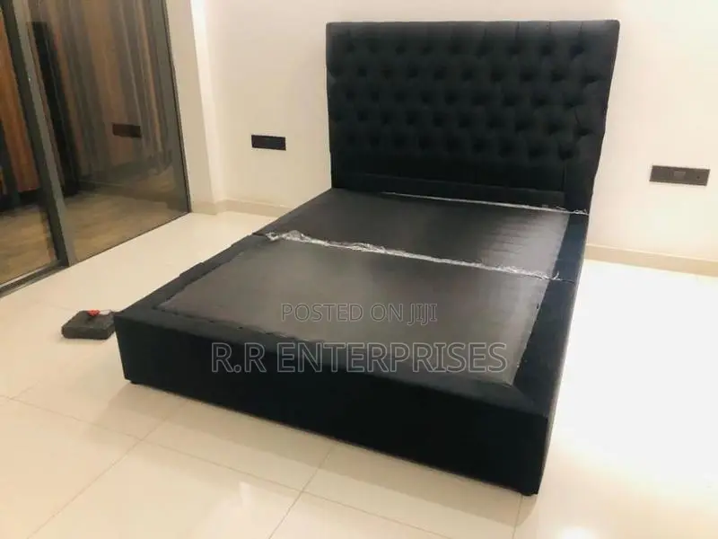 Fabric Cushion Divan Bed 6-5 Ft Queen