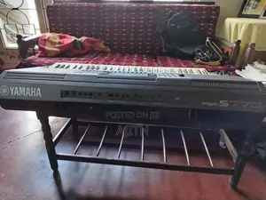 PSR 970 Keyboard
