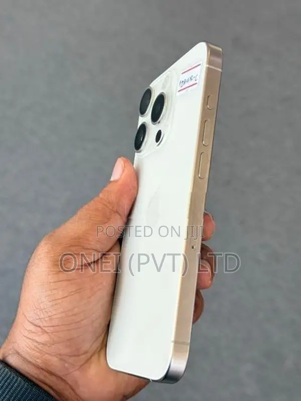 Apple iPhone 15 Pro 128GB (Used)