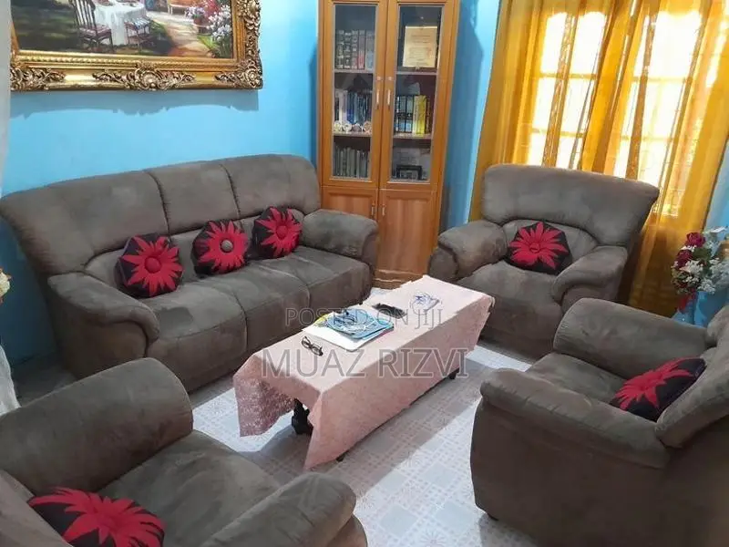 Damro - 6 Seater Sofa Set