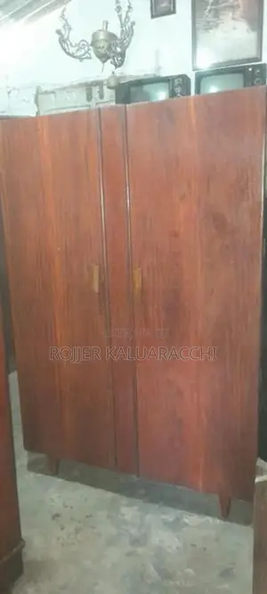 don_corolis Antique Almari Kohomba Wood