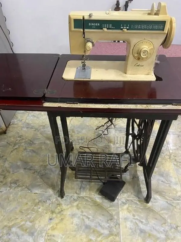 Singer Sewing Machine