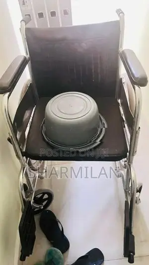 Commode Wheel Chair