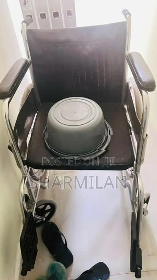 Commode Wheel Chair