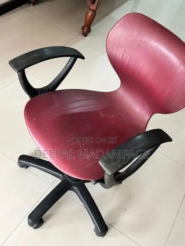 Damro Office Chair