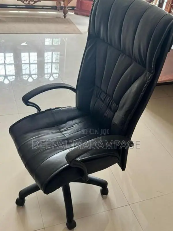 Damro Executive / Office Chair