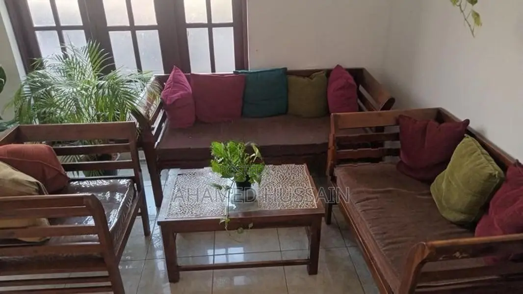 Sofa Set