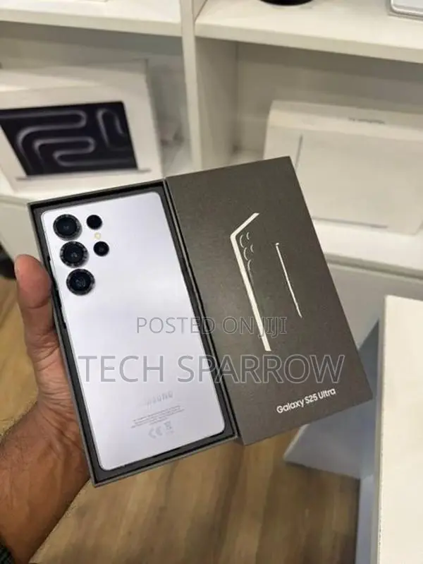 Samsung Galaxy S25 Ultra (Used)