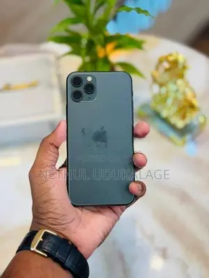 Apple iPhone 11 Pro 256GB (Used)
