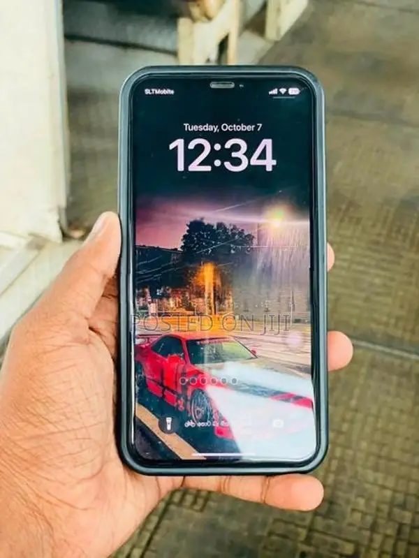 Apple iPhone XS Max (Used)
