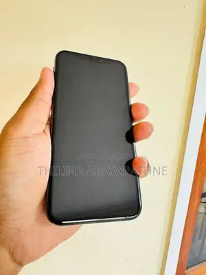 Apple iPhone XS (Used)
