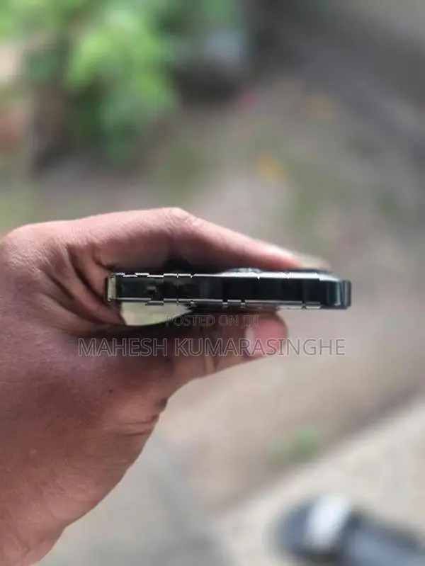 Apple iPhone 13 Pro (Used)