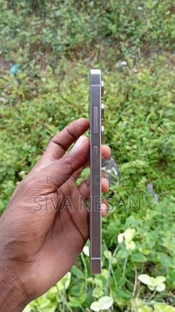 Samsung Galaxy S25 Ultra (Used)