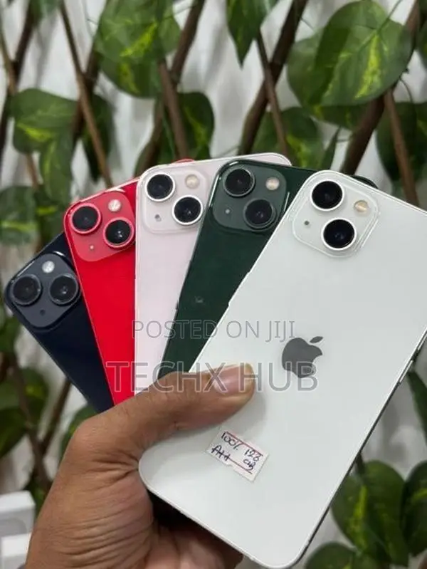 Apple iPhone 13 256GB Full Box: (Used)