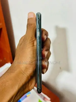 Apple iPhone 11 Pro (Used)