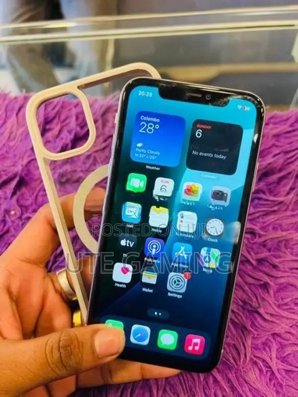 Apple iPhone 11 5G (Used)