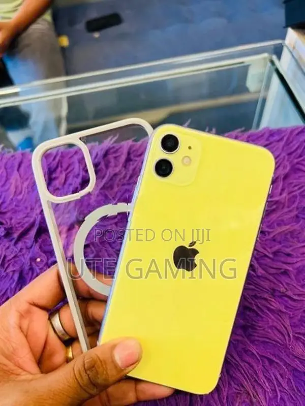 Apple iPhone 11 5G (Used)