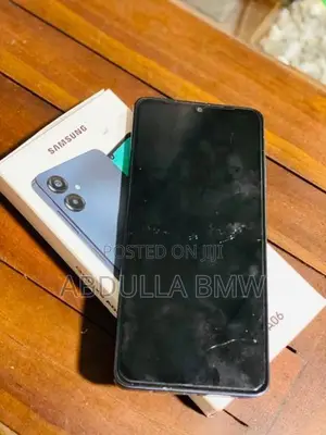 Samsung Galaxy A06 (Used)