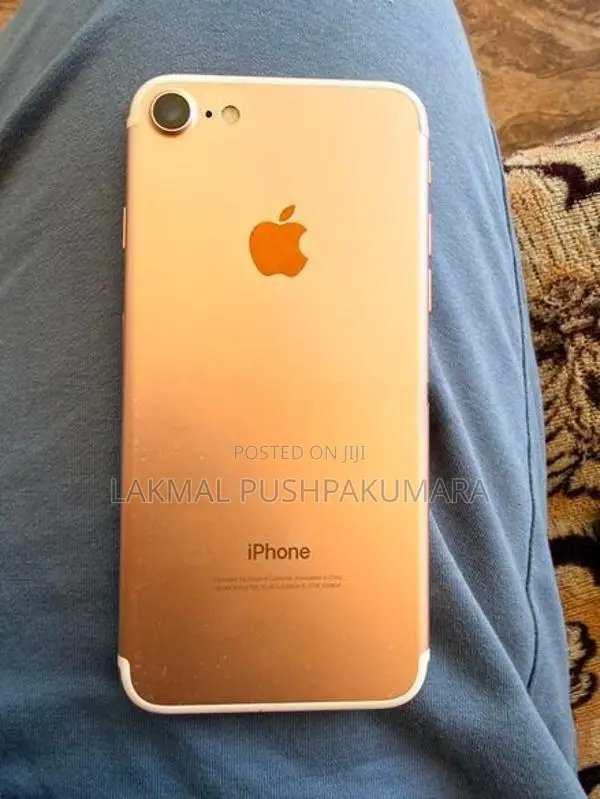 Apple iPhone 7 128GB (Used)