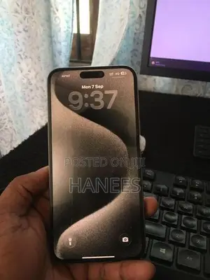 Apple iPhone 15 Pro Max (Used)