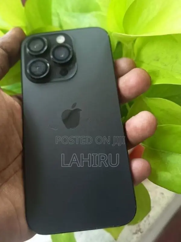 Apple iPhone 15 Pro (Used)